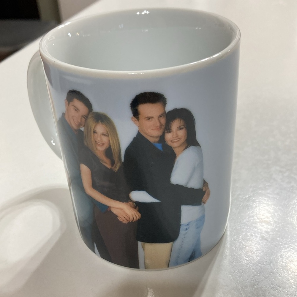 Friends Mug - Excellent condition - Picture 5 of 6